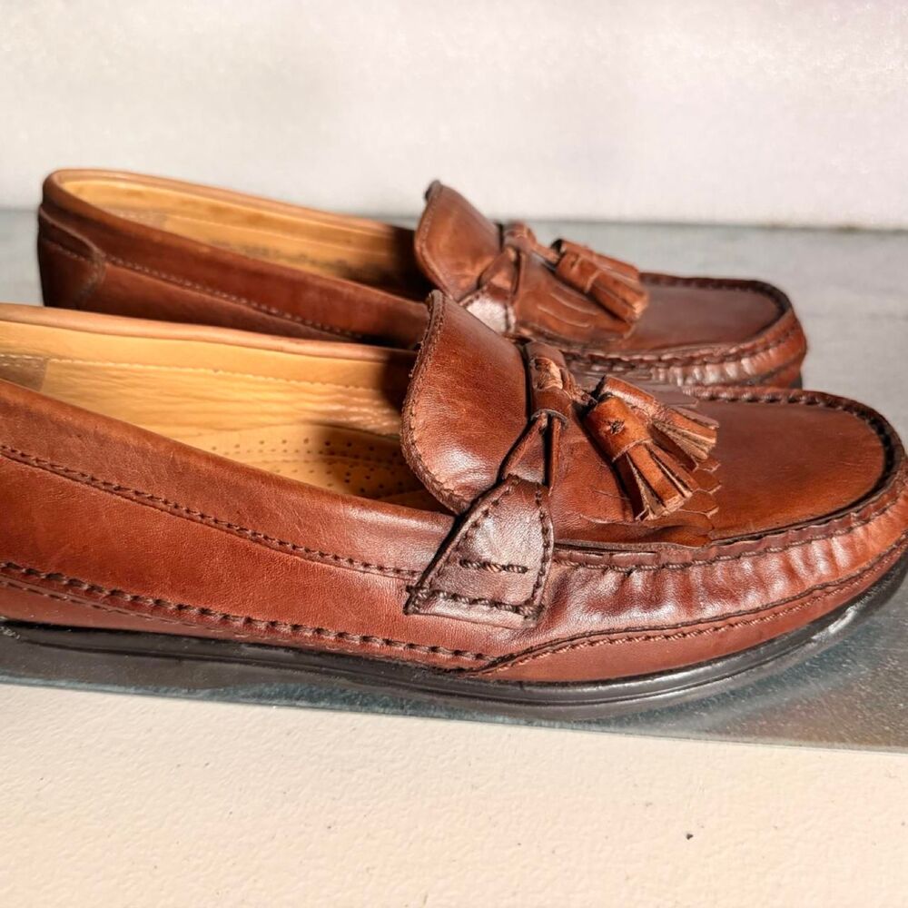 Dockers - Picture 2 of 6